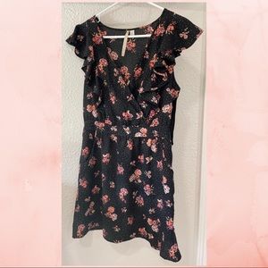 LC Lauren Conrad Flutter Sleeve Floral Knee-Length Dress